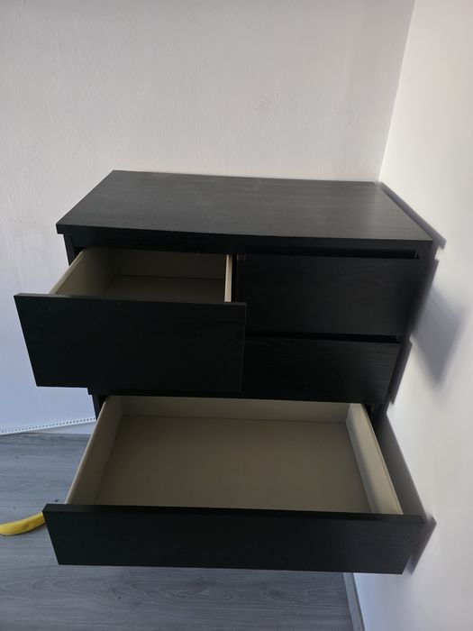 Doua comode Ikea
