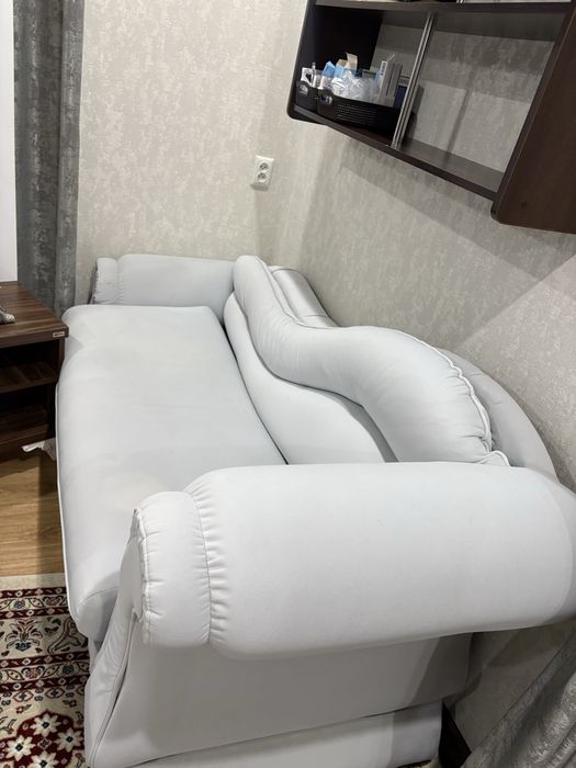 Продаю диваны и кресла