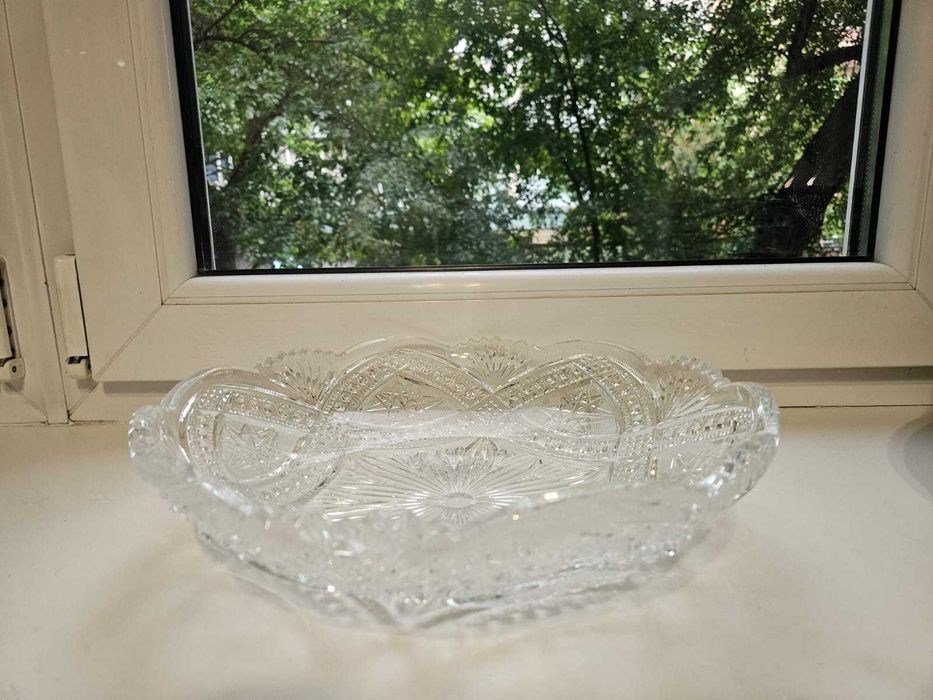 Хрустальная ваза для фруктов