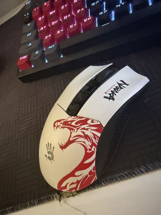 продаю мышку блади