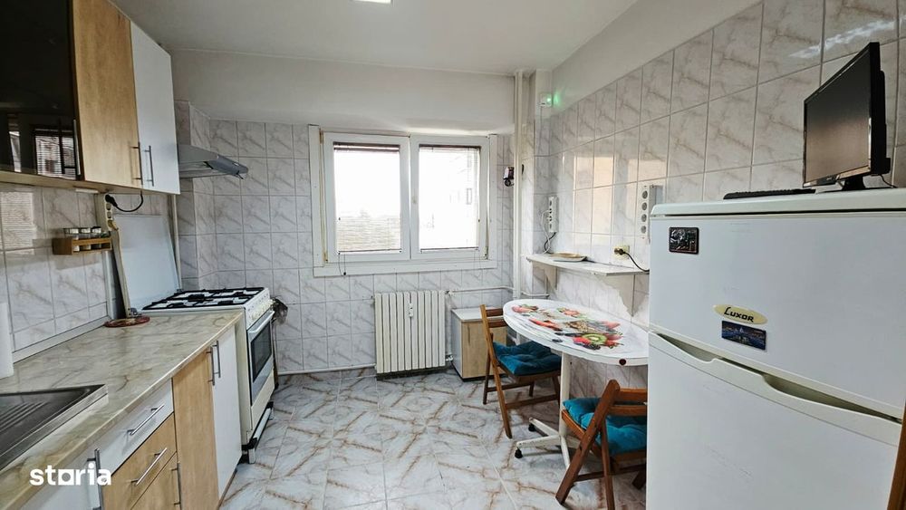 Gorjului, apartament 2 camere decomandat