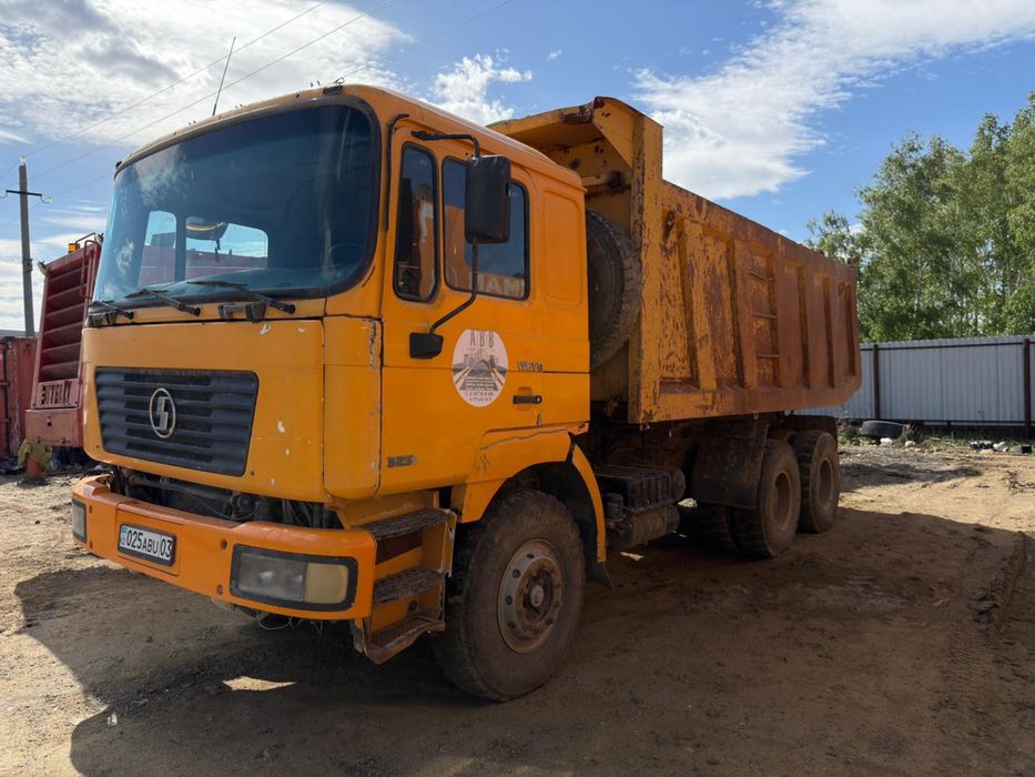SHACHMAN F2000 25 тонн