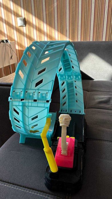 Автотрек Hot Wheels, трек с петлёй