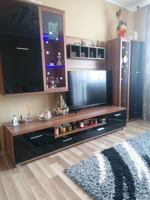 Mobila sufragerie ca noua