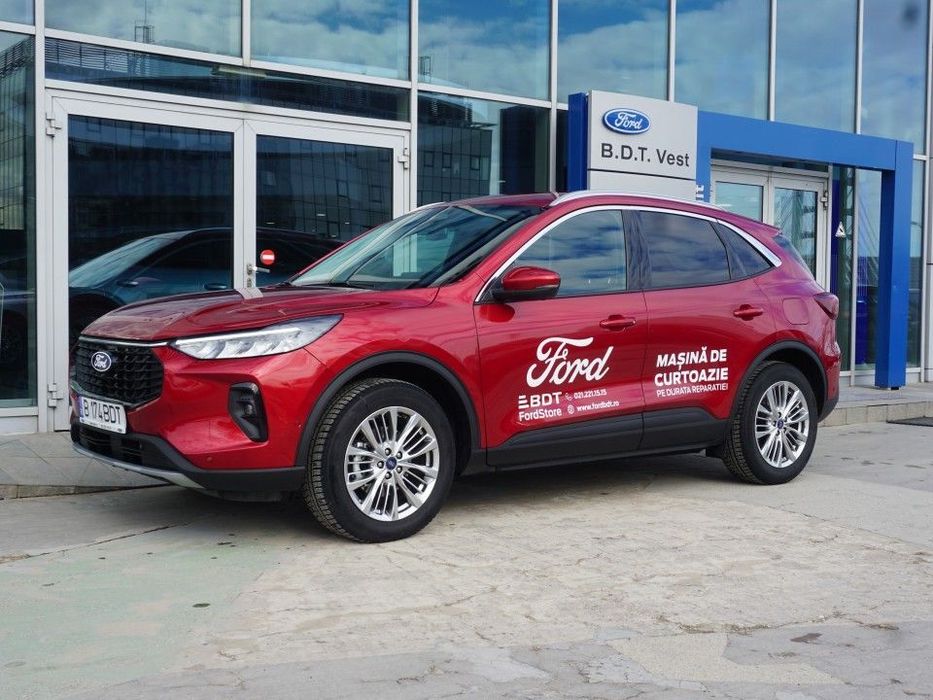 Ford Kuga Ford Kuga MCA Titanium 2,5Duratec FHEV 183CP AT AWD