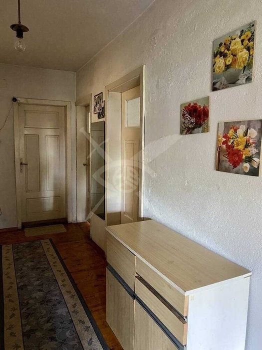 Двуетажна къща в Айтос 74339