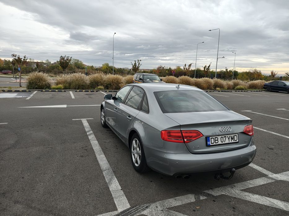 AUDI A4 B8 10.2011
