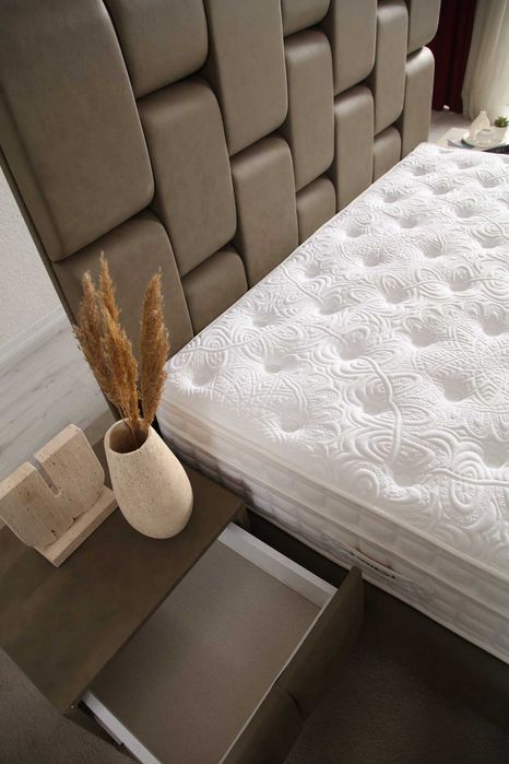 Легло с повдигащ механизъм Silvia Hello Home