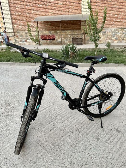 Velosiped Xds holati yahshi 1 oy haydalgan hamma joyi ishlaydi yangi