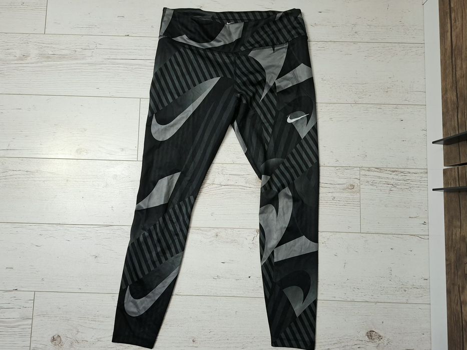 Nike Dry Fit-Ориг. Дамски клин Нов!