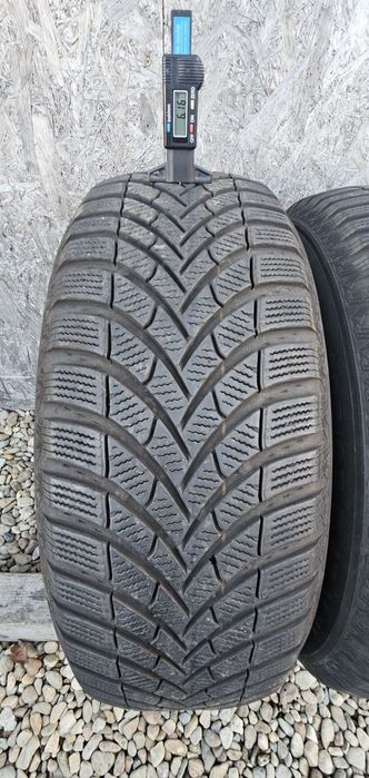 Anvelope Semperit Sped Grip5 M+S 
235/65 R17 108V XL