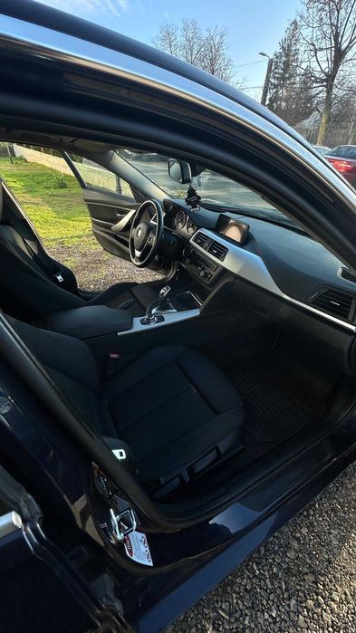 Vând BMW Seria 3 F30 320i