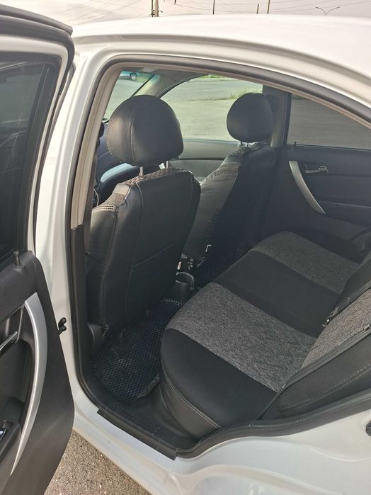 Chevrolet nexia 3