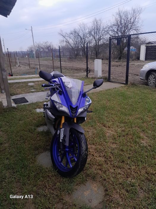 Yamaha yzf r125 an 2016