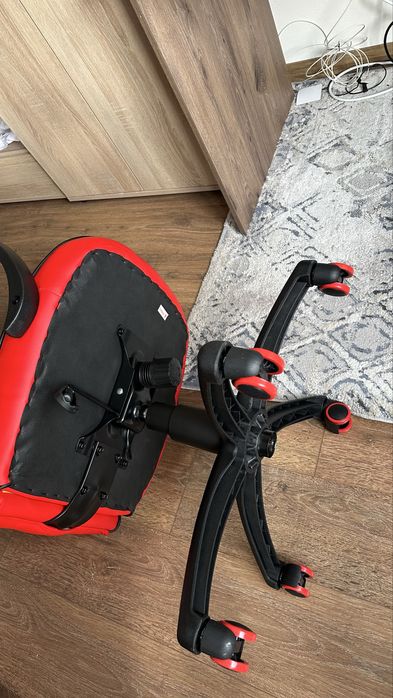 Гейминг стол Carmen 6305