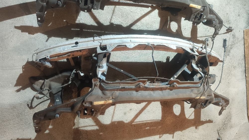 Маска/ очиларка за БМВ е65 е66 7 серия