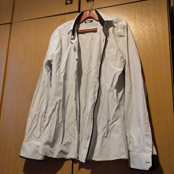 Продавам мъжки панталони