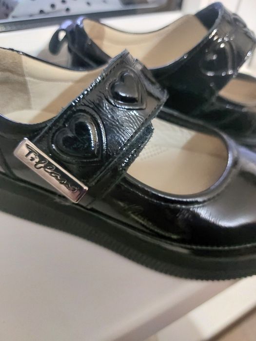 Туфли на девочку