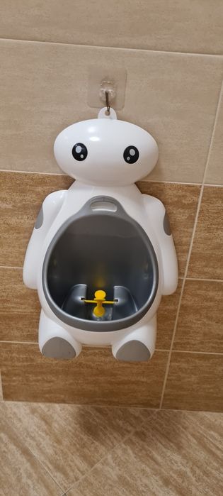 Pisoar de  antrenament băieței