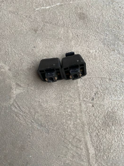 На 124 детали салона