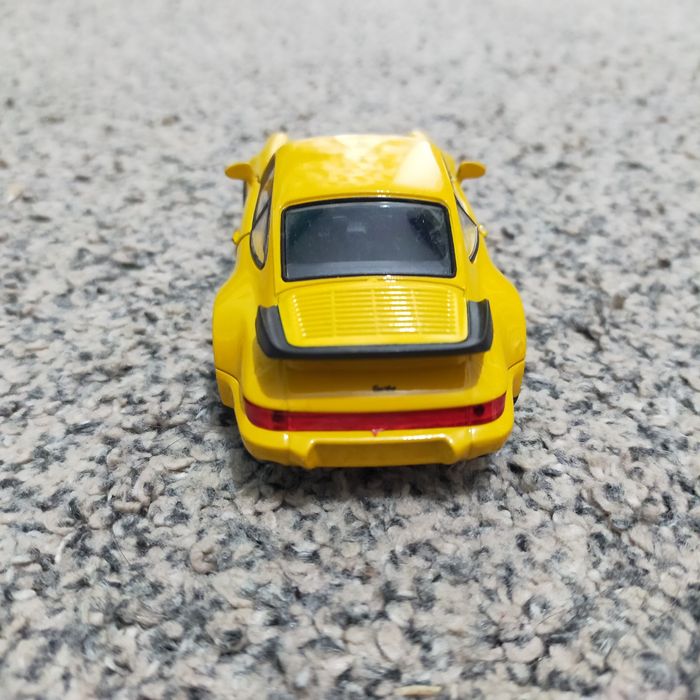 Mașini de colecție metalice, noi.