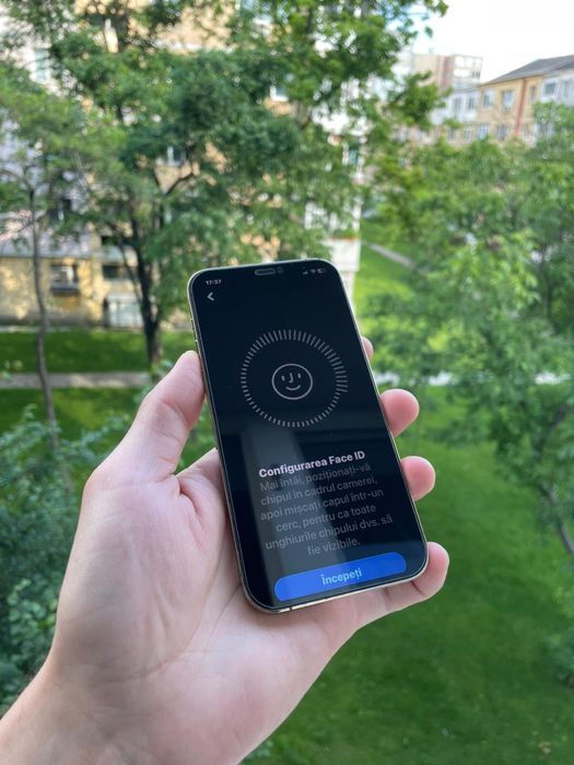 • Iphone  12 Pro • 512gb •