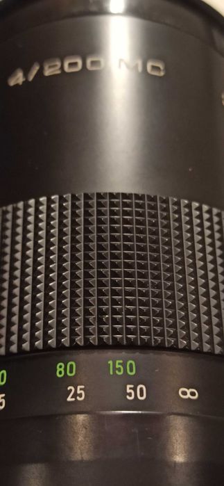 Pentacon Auto 4/ 200 MC (M42)