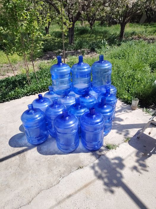 Продаётся, бутыли.. 20литровые