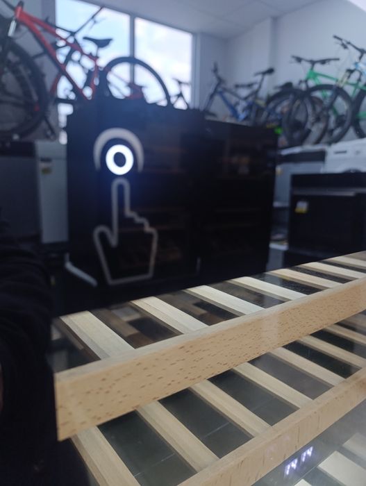 Нова!! Хладилна витрина FRILEC