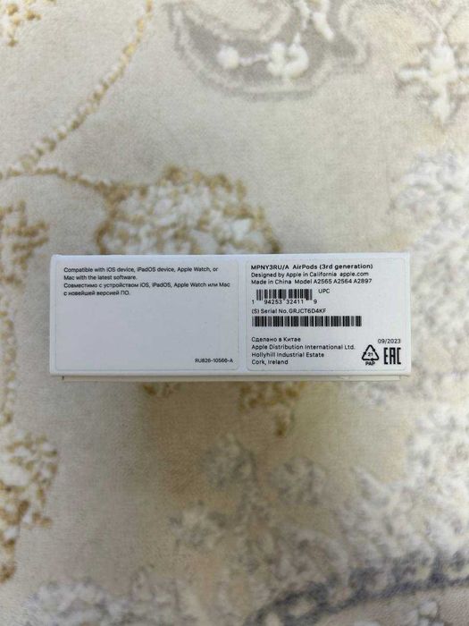 Продам Apple AirPods 3 (оригинал)