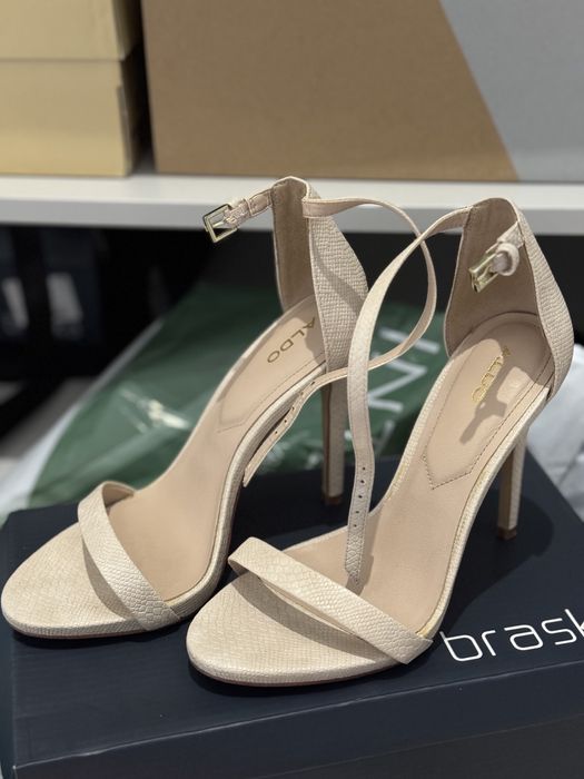 Туфли 36 и 37 рр