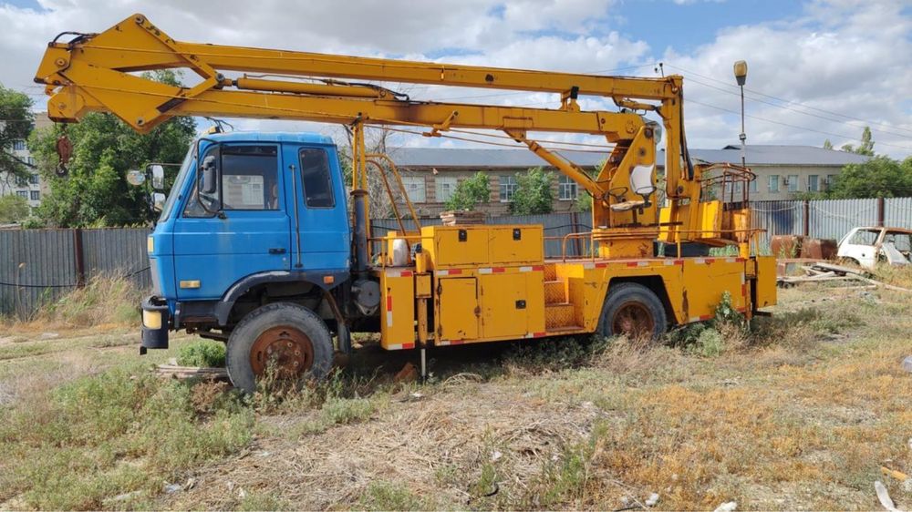 Автовышка Dong-Feng