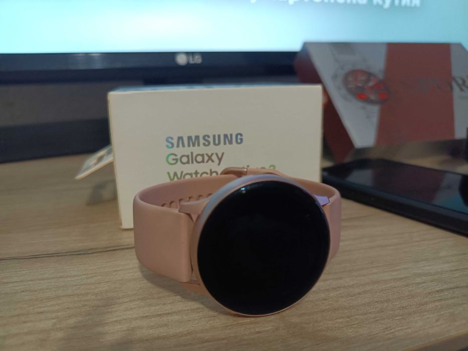 Смарт часовник Самсунг