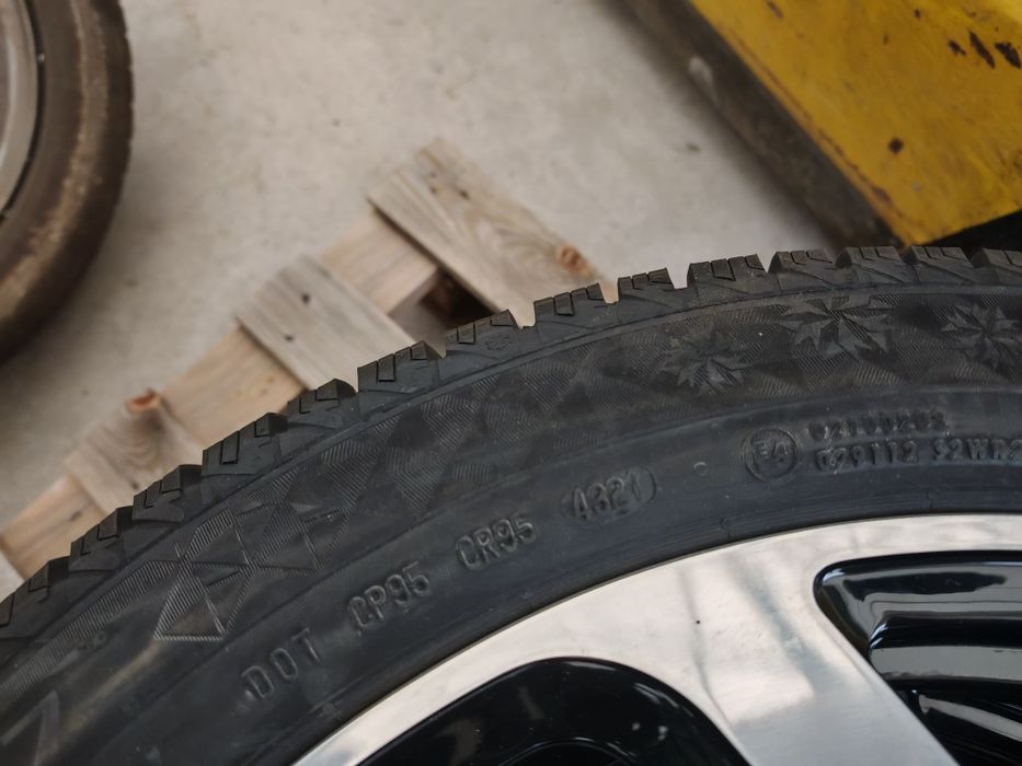 roti de iarna pentru BMW i3 pe 19
