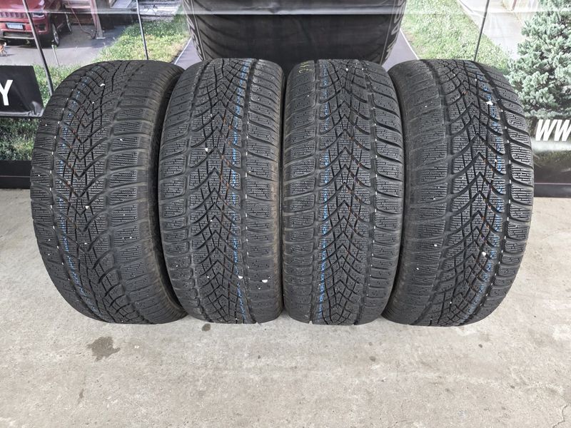 235/50/18 DUNLOP 4бр