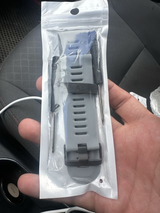 Ремешки на часы Garmin