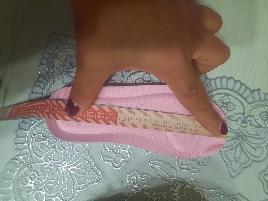 Много леки маратонки 26 номер