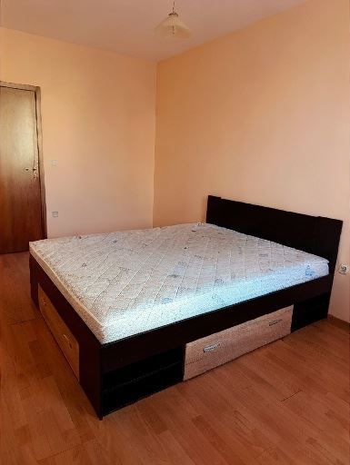 Дава се под наем Двустаен апартамент в София, Младост 1А - 70 кв.м за 558.45 € - Снимка #1