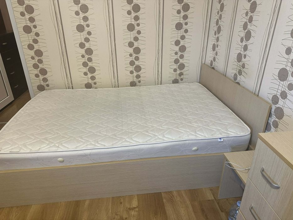 Легло  с матрак 120/180