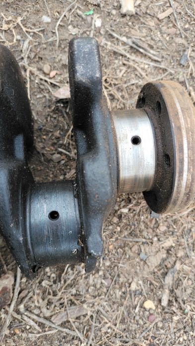 Продам коленвал Приору стандарт