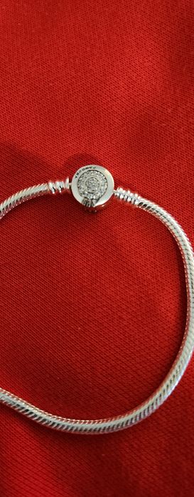 Bratara Pandora diverse modele