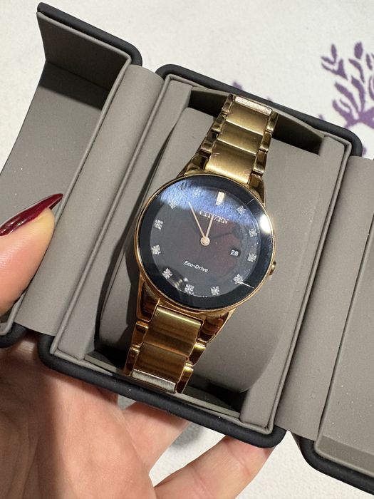 Часовник Citizen Eco drive