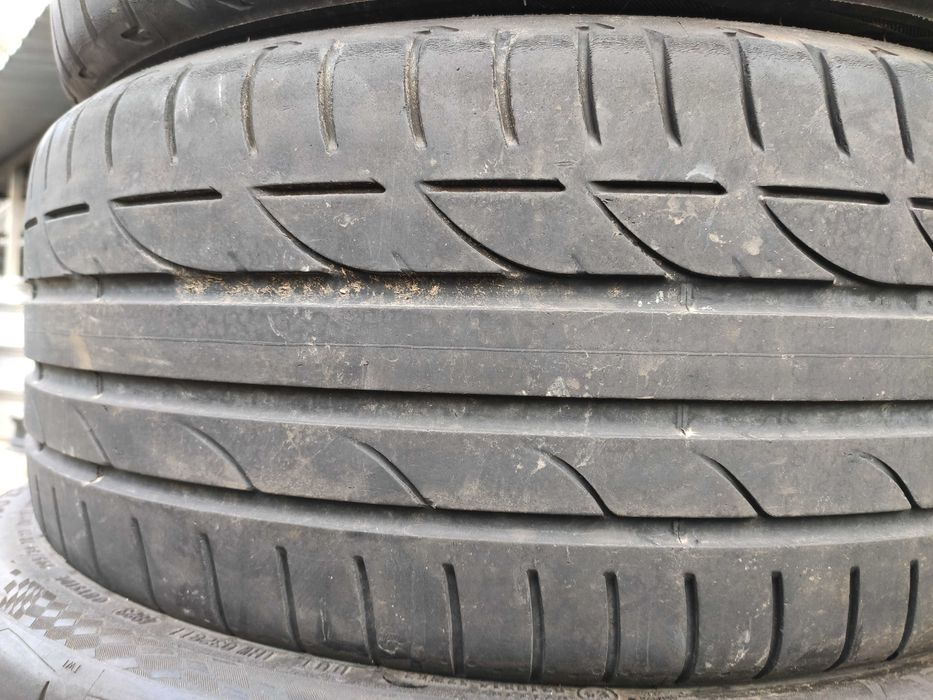 2бр Летни гуми 225 40 19 - Bridgestone