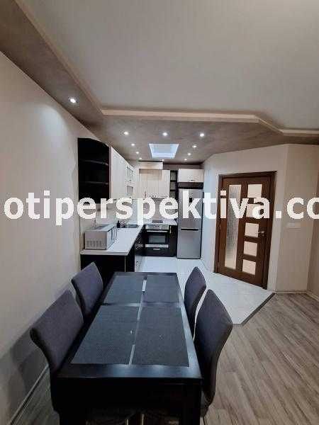 Продава се Двустаен апартамент в Пловдив, Кючук Париж - 64 кв.м за 1092 €/кв.м - Снимка #2