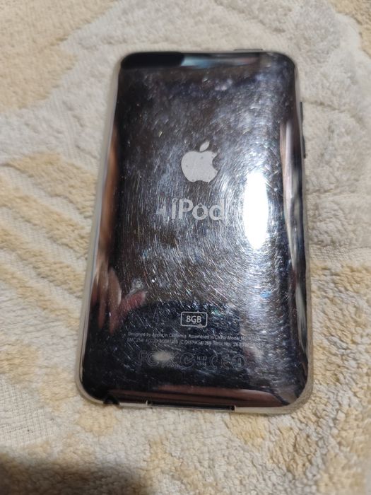 Продам плеер ipod touch