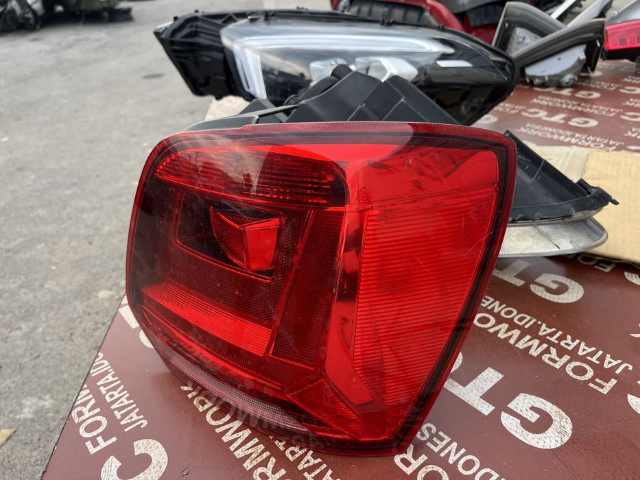 Стоп VW Polo 2016 десен