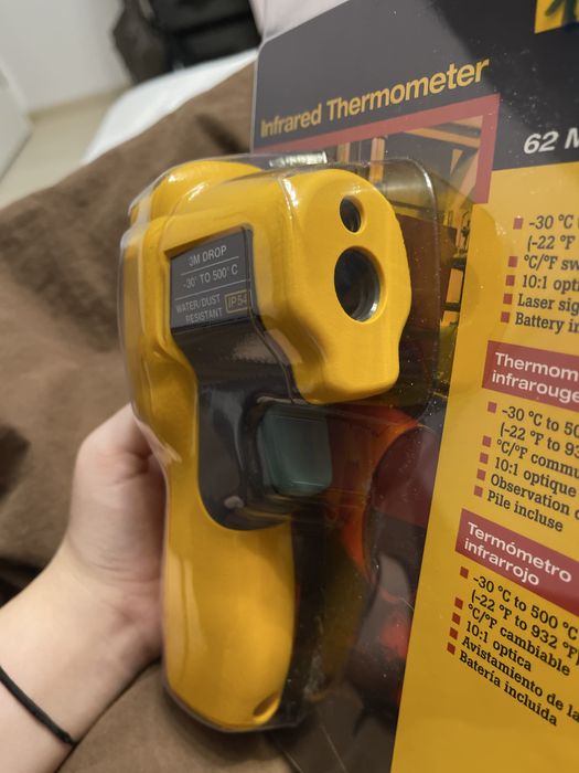 Нов Fluke 62 MAX IR термометър – безконтактен, професионален