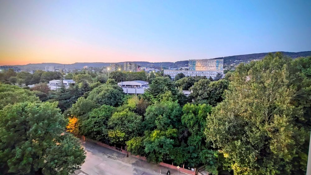 Панорамен 4-стаен апартамент Варна до ТУ-Варна (БЕЗ КОМИСИОННА)