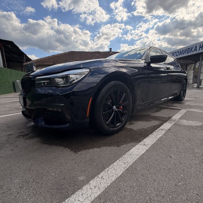BMW 740i G12 2019 година
