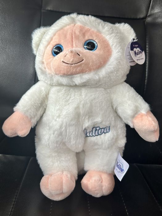Чисто нова плюшена играчка Maliva